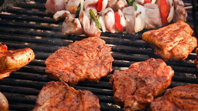 Grillen_(10565460715)